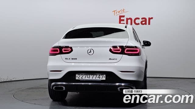 Mercedes-Benz GLC-Class 2020 — Şəkil 6/20