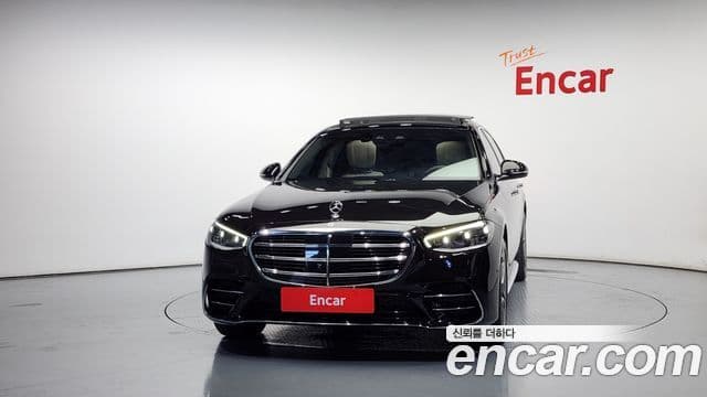 Mercedes-Benz S-Class 2022 — Photo 11/20