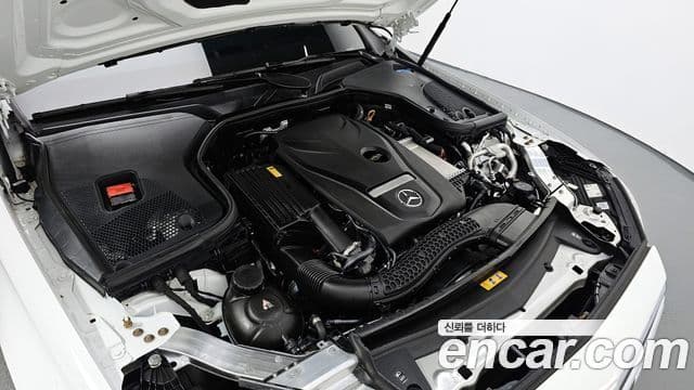 Mercedes-Benz E-Class 2023 — ფოტო 6/20