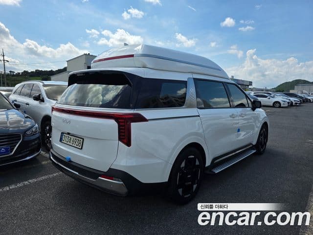 Kia Carnival 2024 — Фото 1/20