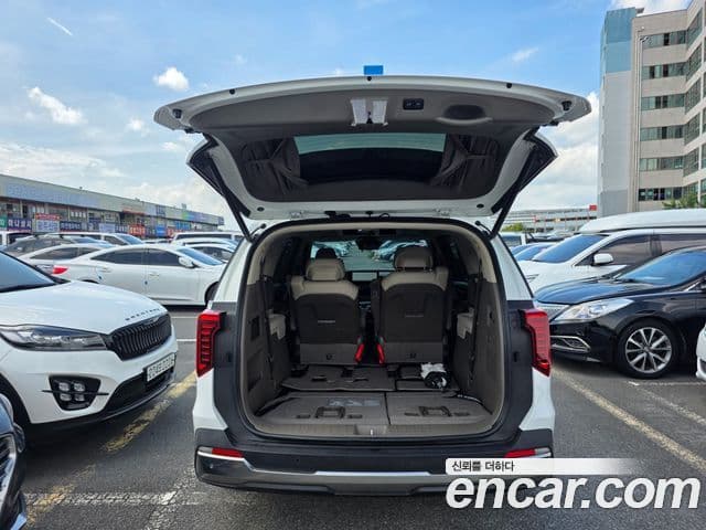 Kia Carnival 2024 — Фото 3/20