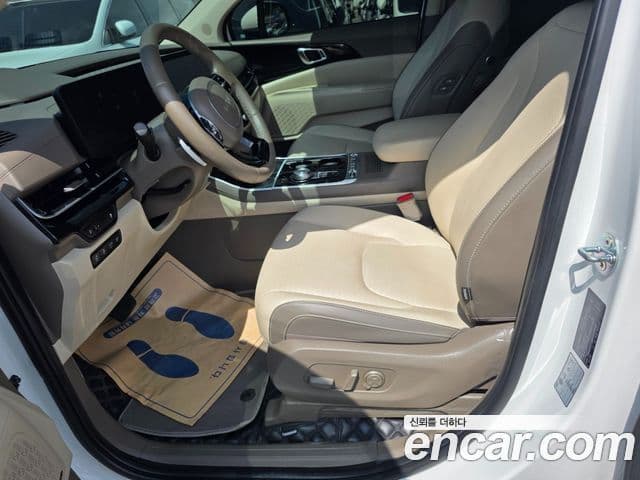 Kia Carnival 2024 — Фото 10/20