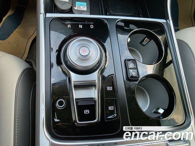 Kia Carnival 2024 — Фото 7/20
