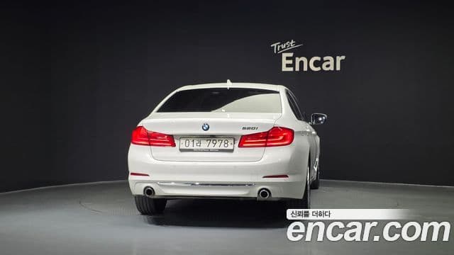 BMW 5 Series 2019 — Şəkil 4/20