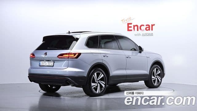 Volkswagen Touareg 2020 — Photo 5/20