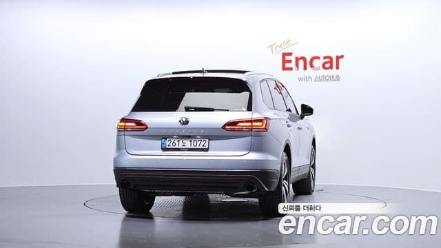 Volkswagen Touareg 2020 — Photo 6/20