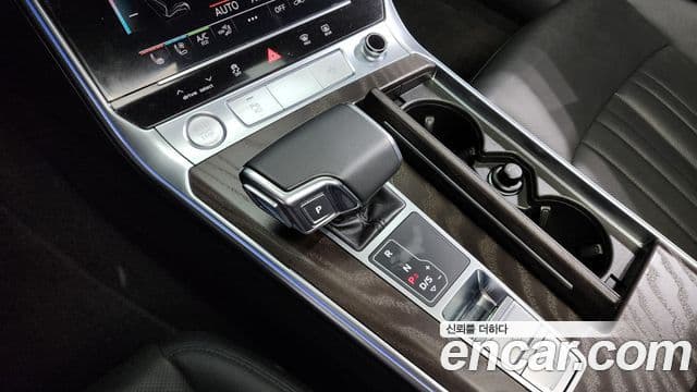Audi A6 2020 — Şəkil 9/20