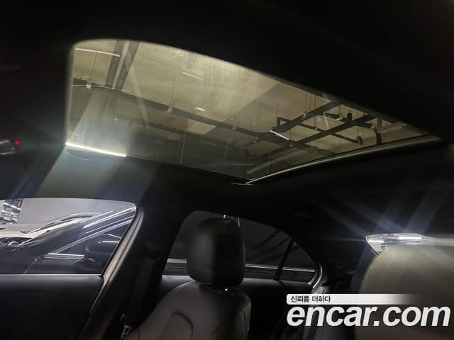 Mercedes-Benz A-Class 2020 — ფოტო 16/20