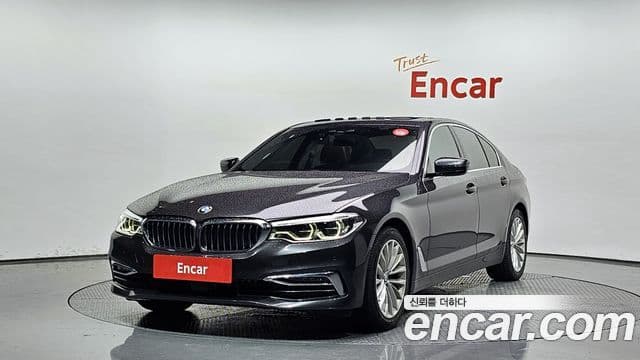 BMW 5 Series 2019 — Фото 1/20