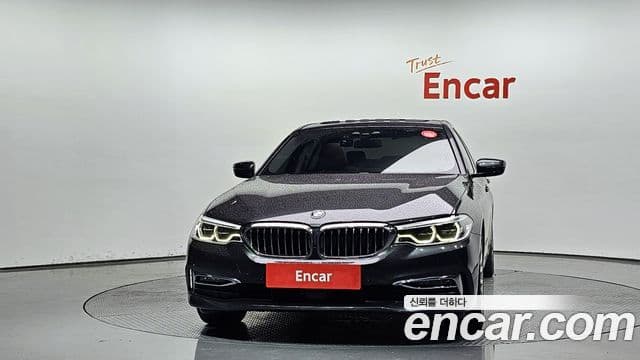 BMW 5 Series 2019 — Фото 3/20
