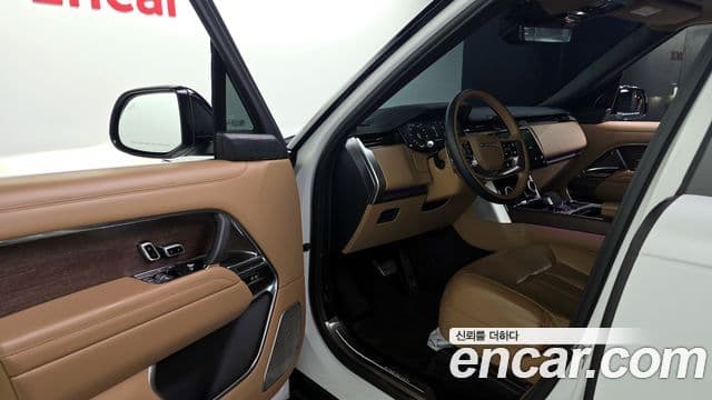 Land Rover Range Rover 2023 — ფოტო 10/20