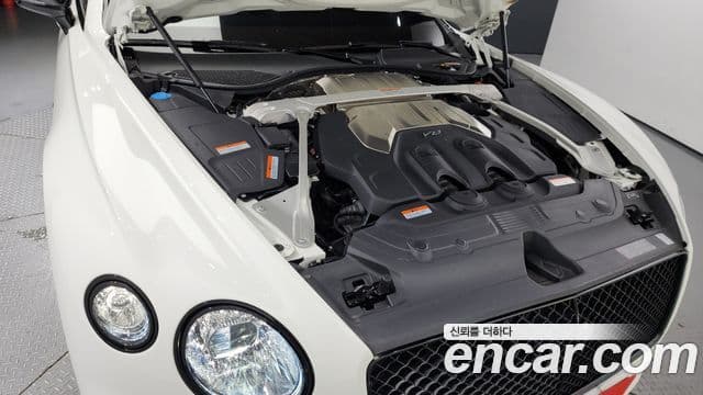 Bentley Continental GT 2023 — Şəkil 6/20