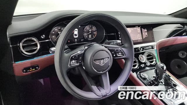 Bentley Continental GT 2023 — Şəkil 13/20