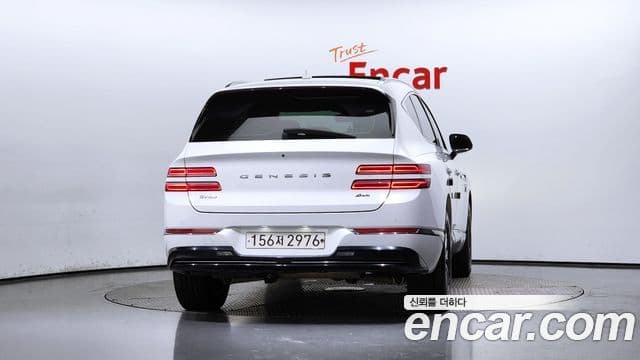 Genesis GV80 2020 — ფოტო 4/20