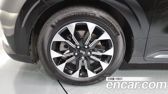 Kia Carnival 2020 — фото 5 из 20