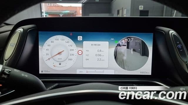Genesis G90 2022 — ფოტო 16/18