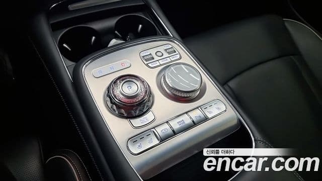 Genesis G90 2022 — ფოტო 11/18