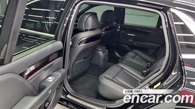 Genesis G90 2022 — ფოტო 3/18