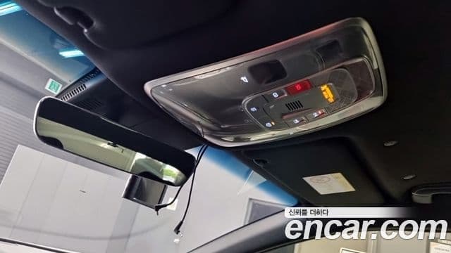 Genesis G90 2022 — ფოტო 2/18