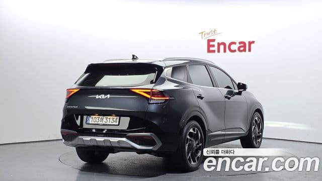 Kia Sportage 2023 — Photo 3/20