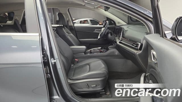 Kia Sportage 2023 — Photo 17/20