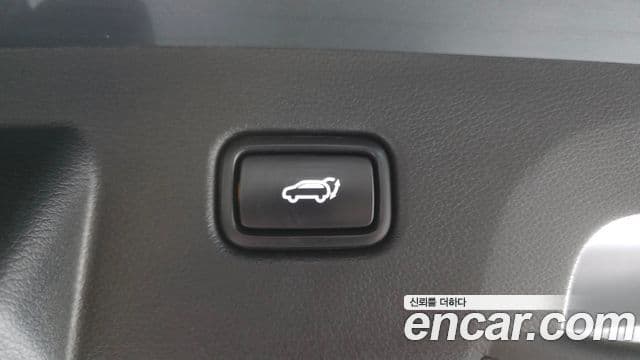 Kia Sportage 2023 — Photo 2/20