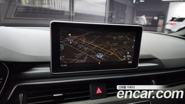 Audi A4 2019 — Şəkil 14/20