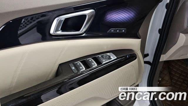 Kia Carnival 2023 — Şəkil 6/20