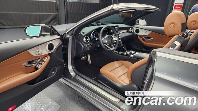Mercedes-Benz C-Class 2019 — Фото 10/20