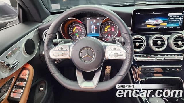 Mercedes-Benz C-Class 2019 — Фото 13/20