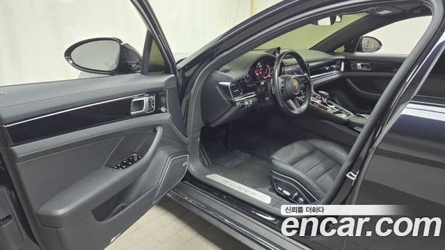 Porsche Panamera 2021 — Şəkil 8/20