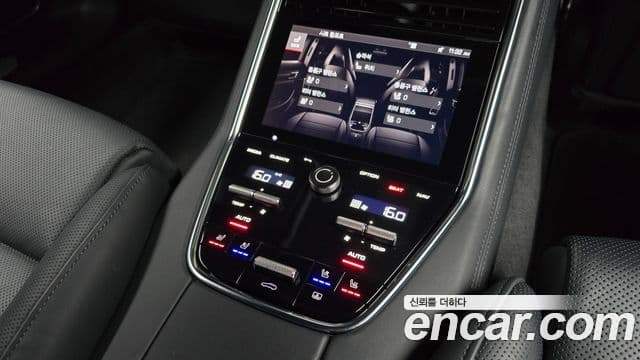 Porsche Panamera 2021 — Şəkil 18/20