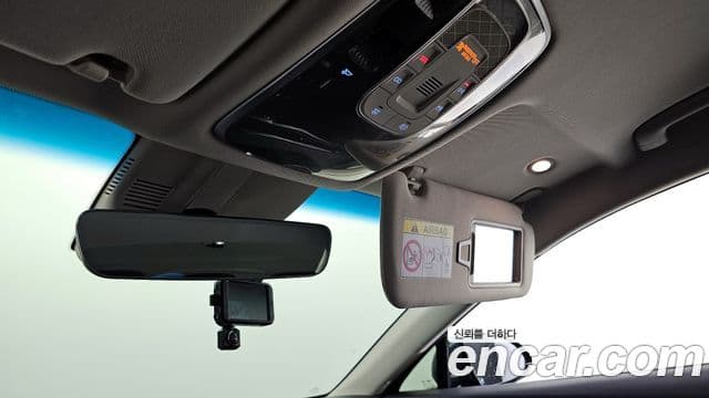 Genesis Electrified G80 2021 — ფოტო 19/20