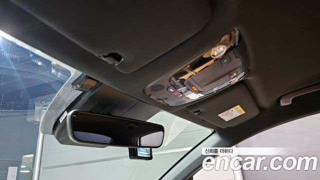 Kia K5 2020 — Şəkil 17/20
