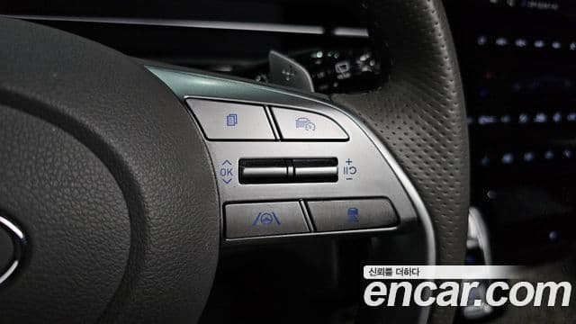 Hyundai Staria 2023 — ფოტო 19/20