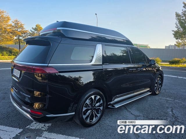 Kia Carnival 2021 — Şəkil 2/19
