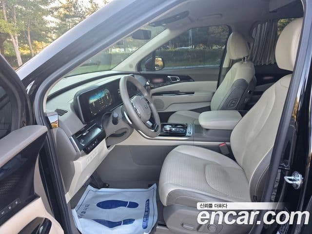 Kia Carnival 2021 — Şəkil 14/19