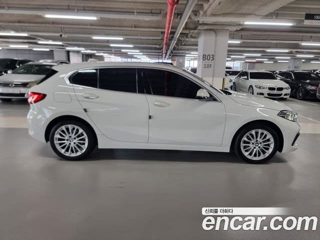 BMW 1 Series 2020 — ფოტო 4/18