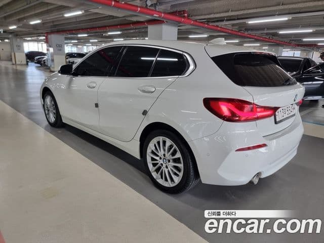 BMW 1 Series 2020 — ფოტო 10/18