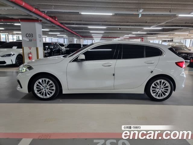 BMW 1 Series 2020 — ფოტო 7/18
