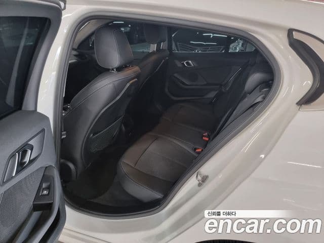 BMW 1 Series 2020 — ფოტო 11/18