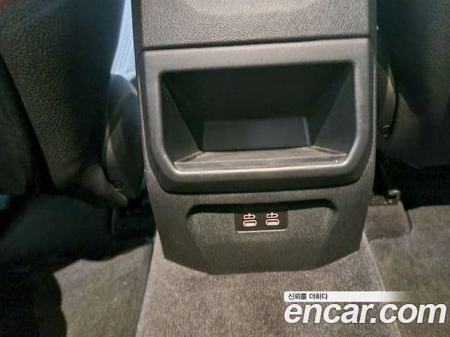 BMW 1 Series 2020 — ფოტო 13/18