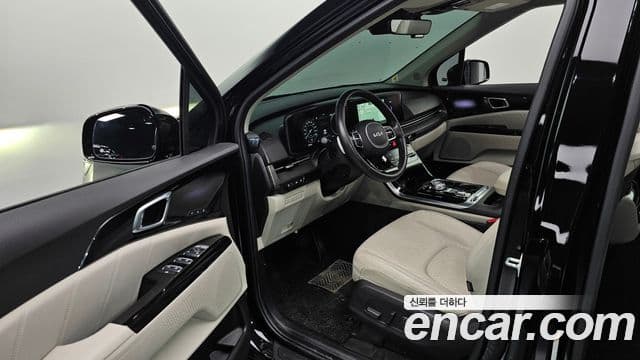Kia Carnival 2022 — Şəkil 11/20