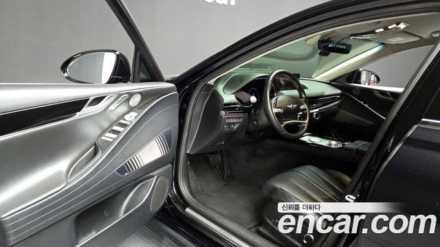 Genesis Electrified G80 2020 — Şəkil 11/20