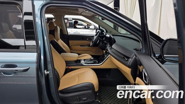 Kia Carnival 2020 — Şəkil 17/20