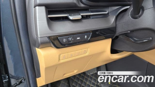 Kia Carnival 2020 — Şəkil 16/20