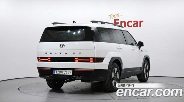 Hyundai Santa Fe 2024 — Şəkil 2/20