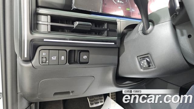 Hyundai Santa Fe 2024 — Şəkil 16/20