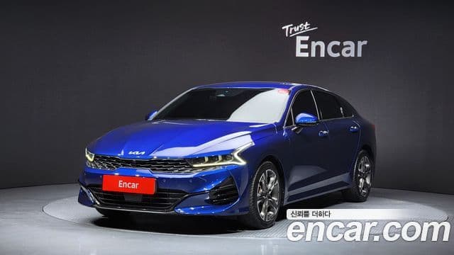 Kia K5 2023 — ფოტო 1/20