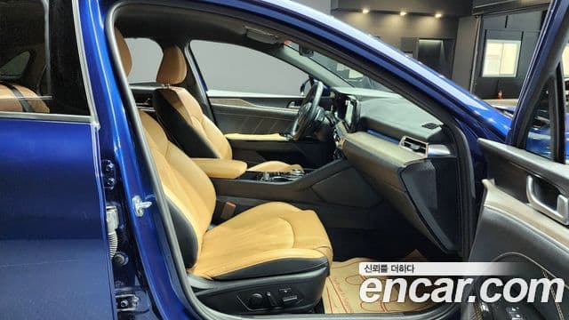 Kia K5 2023 — фото 10 из 20